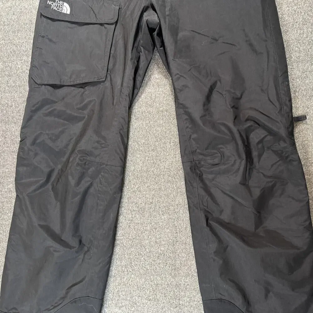 The North Face HyVent Snow Pants Mens Medium Black Waterproof Ski Cargo Vented